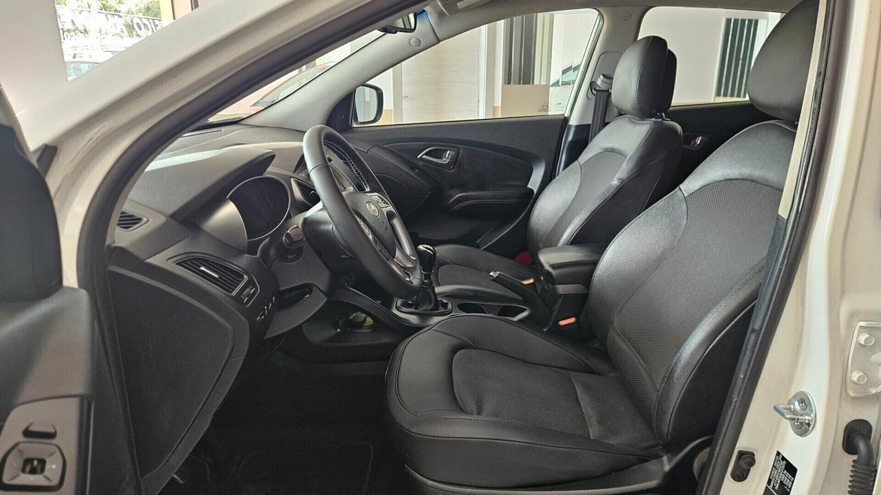 Hyundai iX35 1.7 CRDi 2WD Xpossible