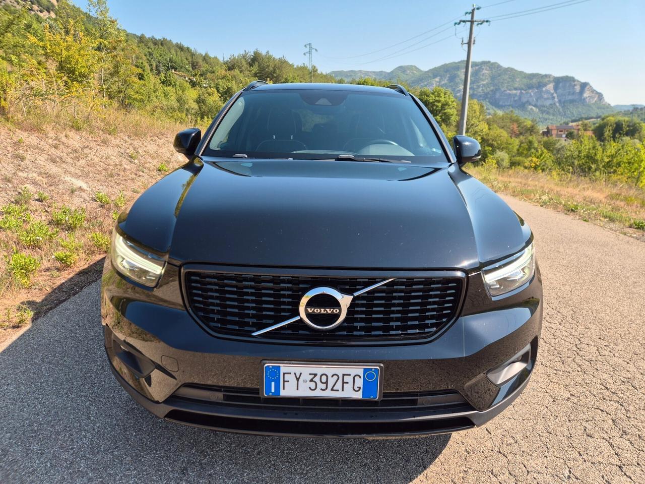 Volvo XC40 D3 AWD R-design