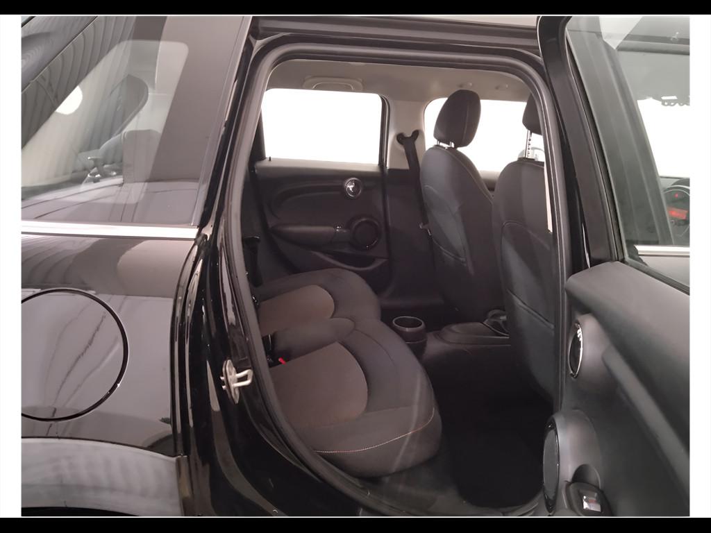 MINI Mini IV F55-F56 2014 - Mini 1.2 One 75cv 5p