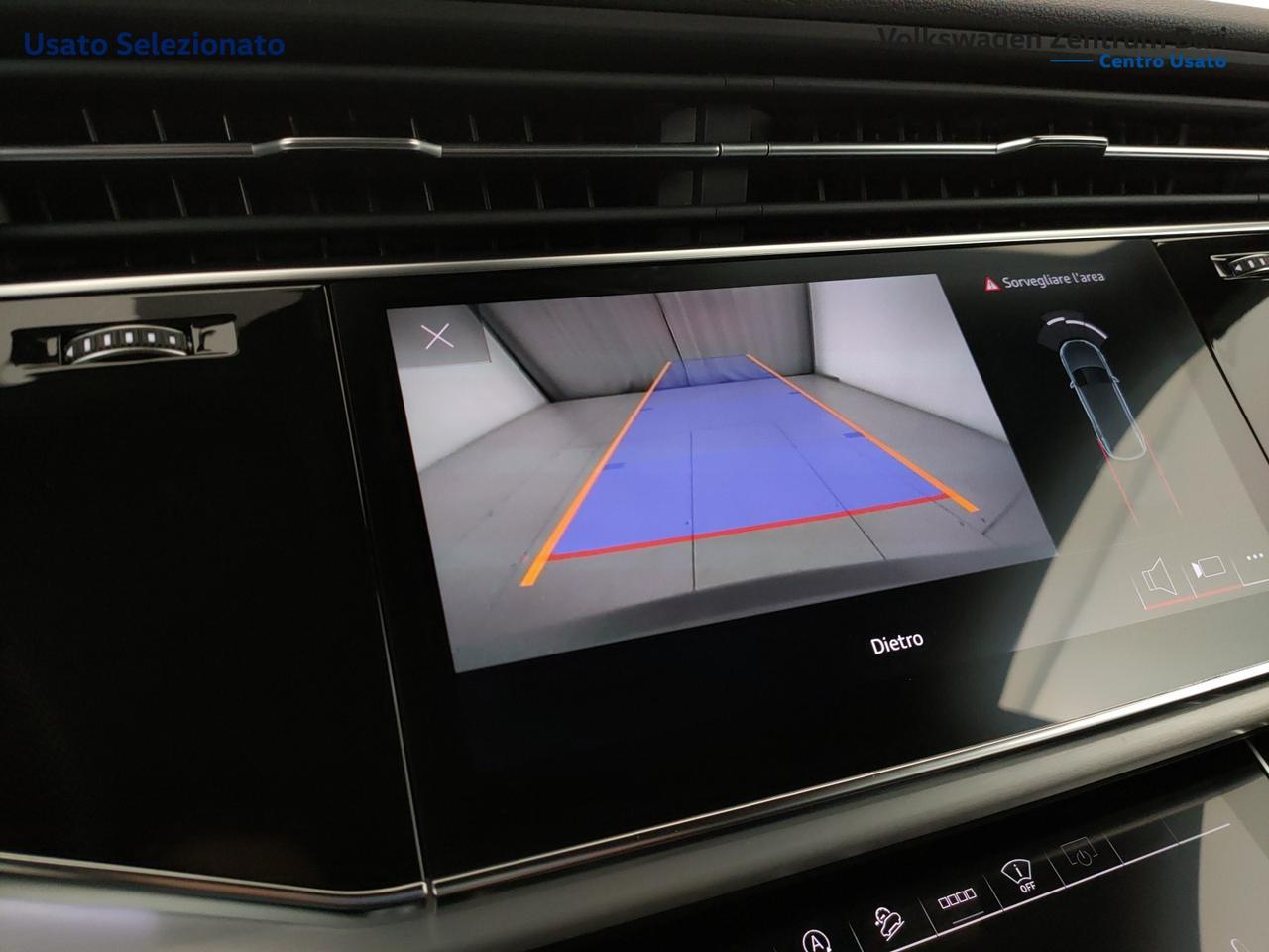 Audi Q8 50 3.0 tdi mhev quattro tiptronic
