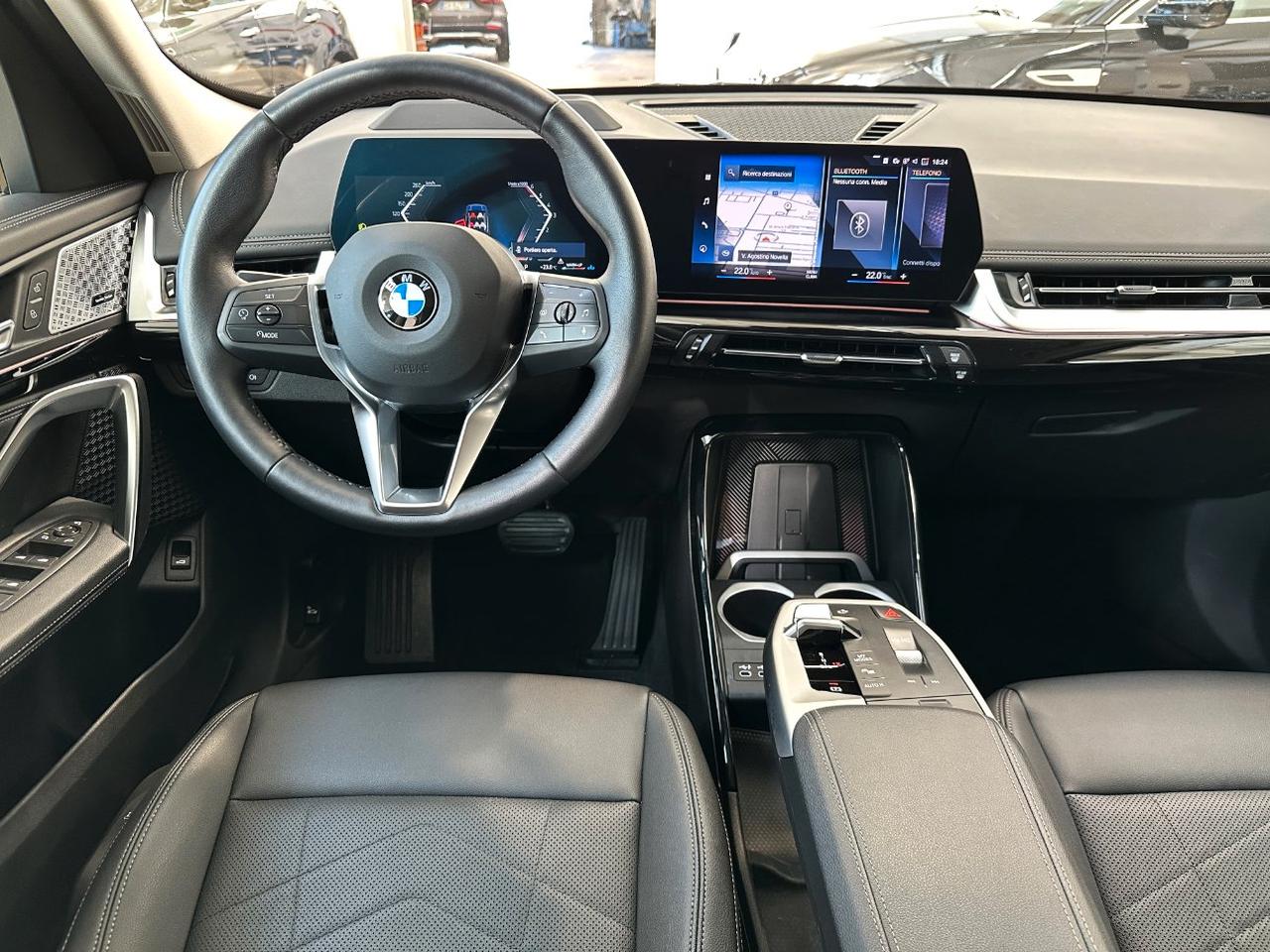 BMW X1 xdrive23d mhev 48V X-Line Edition Signature-19"-harmanK