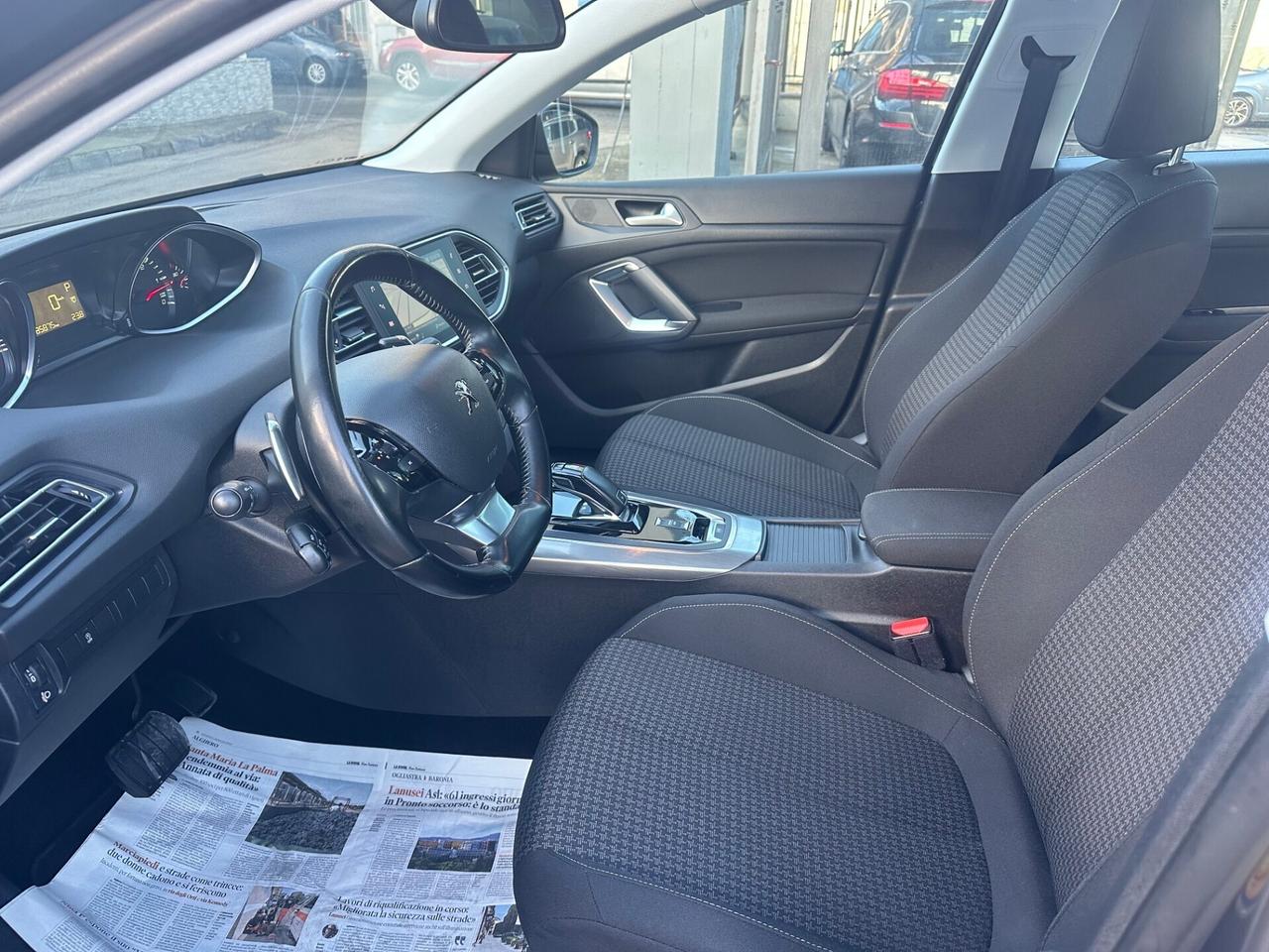 Peugeot 308 BlueHDi 130 EAT8 Allure 2018