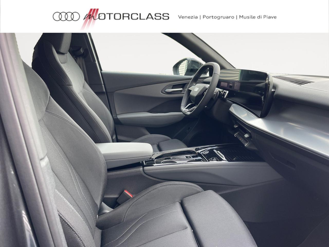 Audi Q3 2.0 tdi 150cv s line edition s tronic