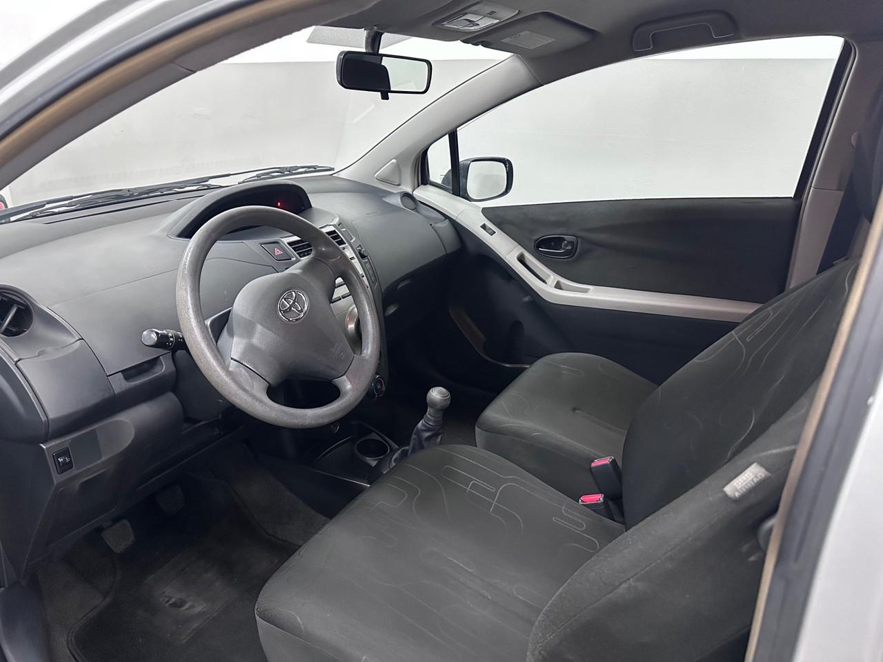 Toyota Yaris 1.0 3 porte Sol 2010