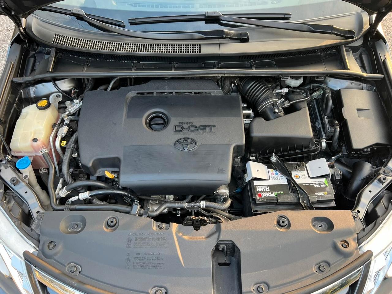 Toyota Avensis 2.2 D-Cat aut. Wagon Style Safety