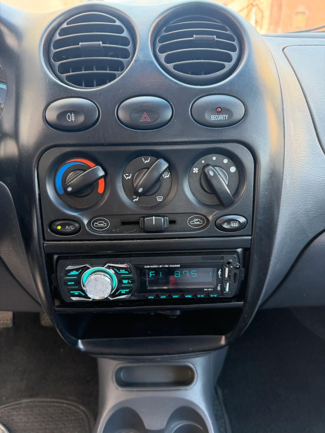 Daewoo Matiz 800i cat SE Planet-06/2004