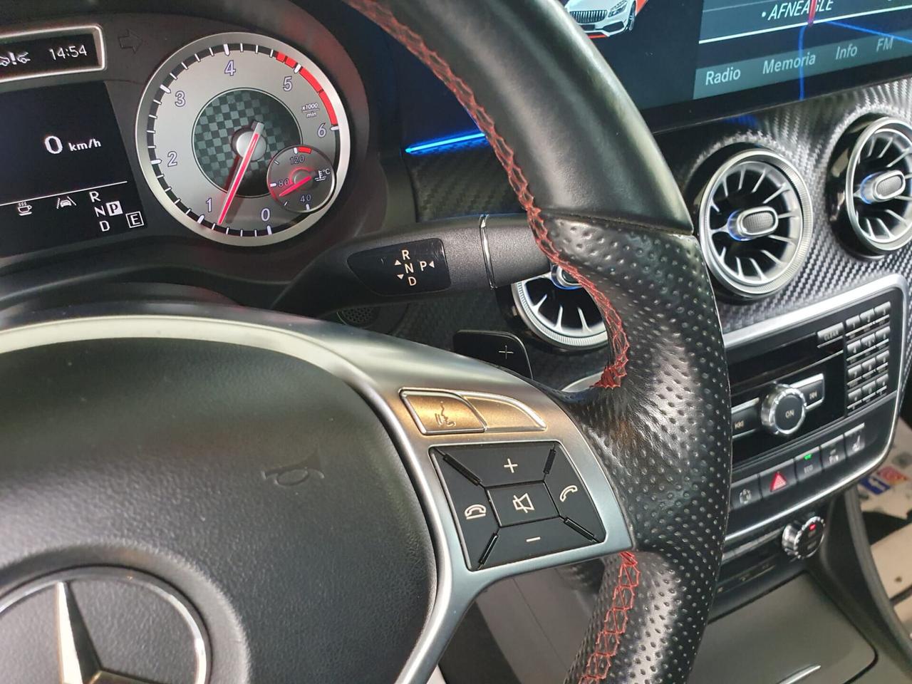 Mercedes-benz A 180 200 CDI BlueEFFICIENCY Premium