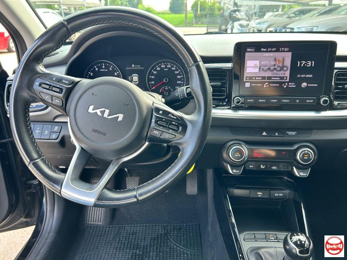 KIA - Stonic 1.2 dpi Style s/Design Pack gpl 82cv