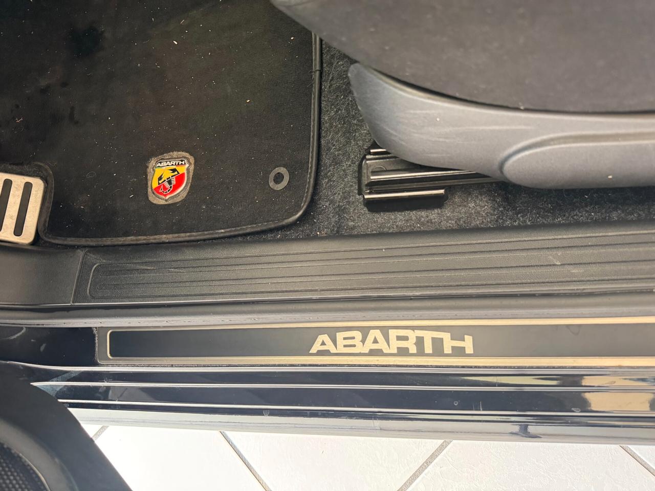 Abarth 595 1.4 Turbo T-Jet 145 CV