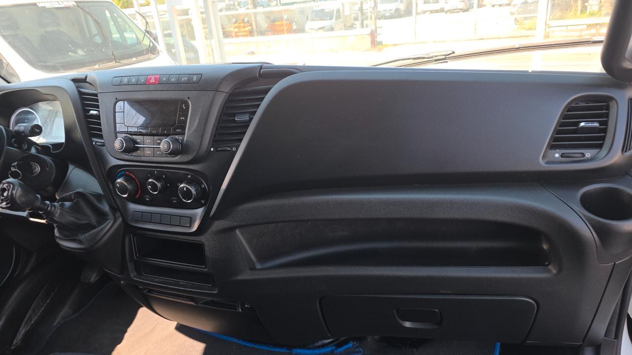 IVECO DAILY 35C16 P.3450 3.0 MJT SPONDA CARICATRICE