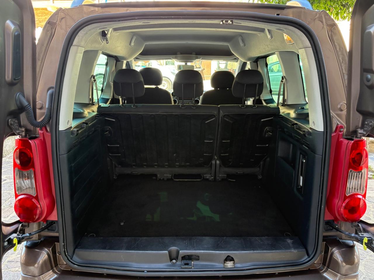 Peugeot Partner 1.6 e-HDi 92 CV AUTOCARRO N1