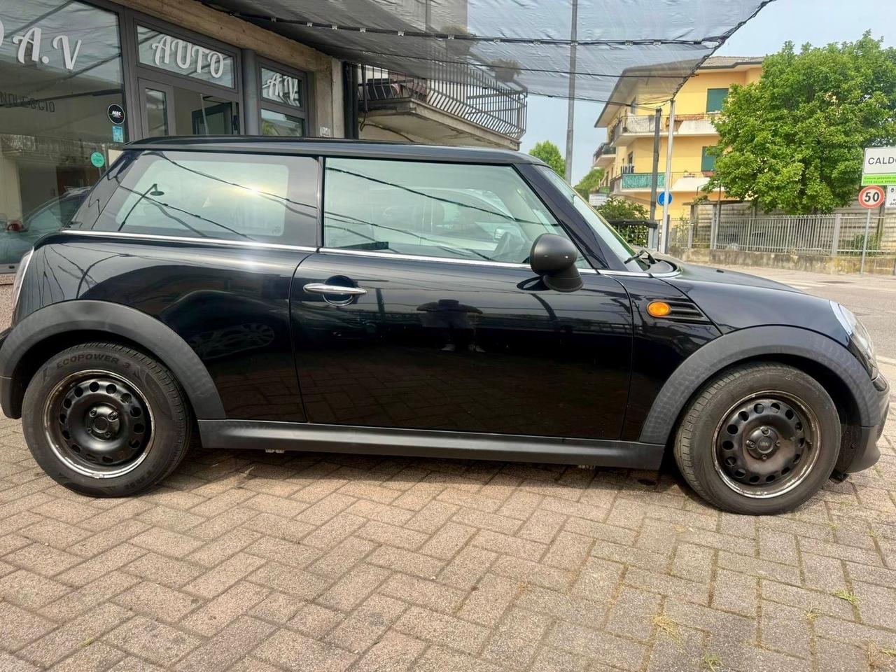 Mini Mini 1.6 16V One (72kW)