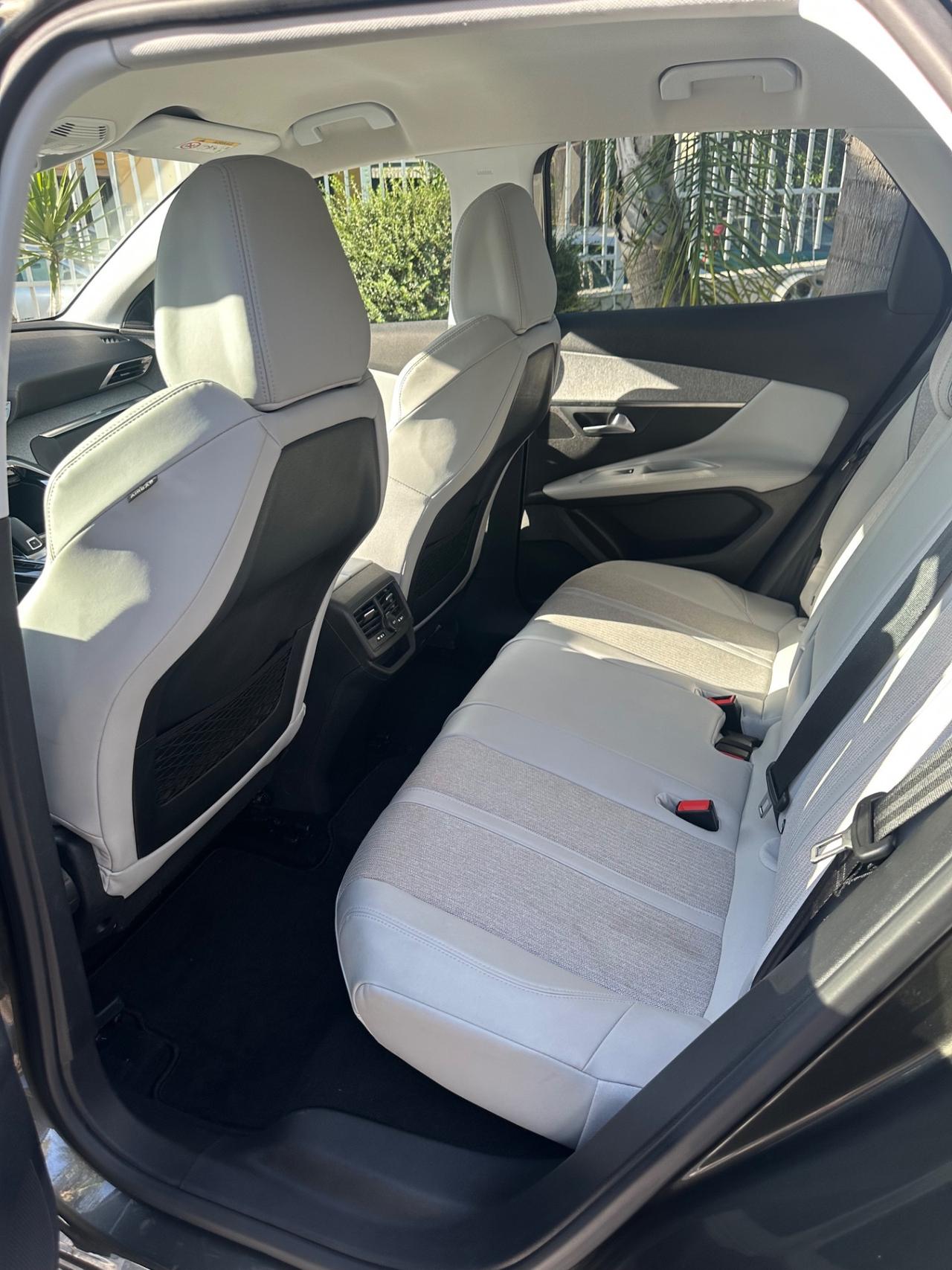 Peugeot 3008 BlueHDi 130 S&S Allure