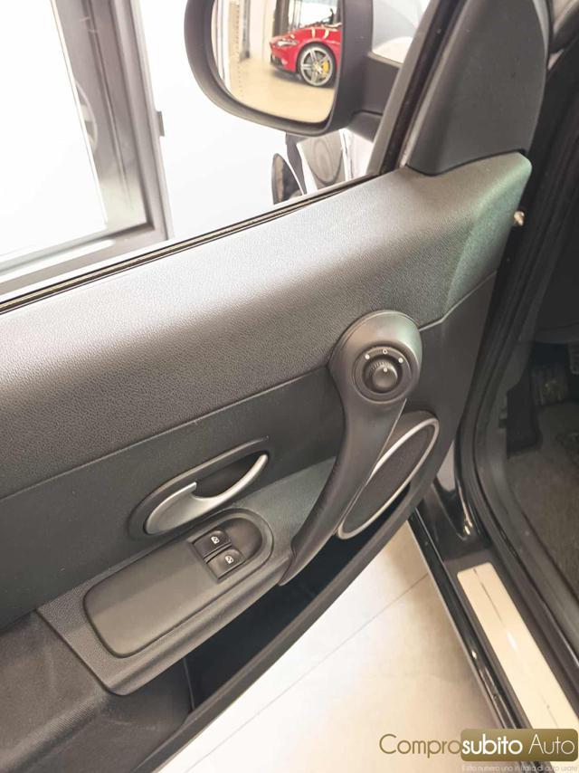 RENAULT Clio 1.2 16V GPL 20th Anniversario