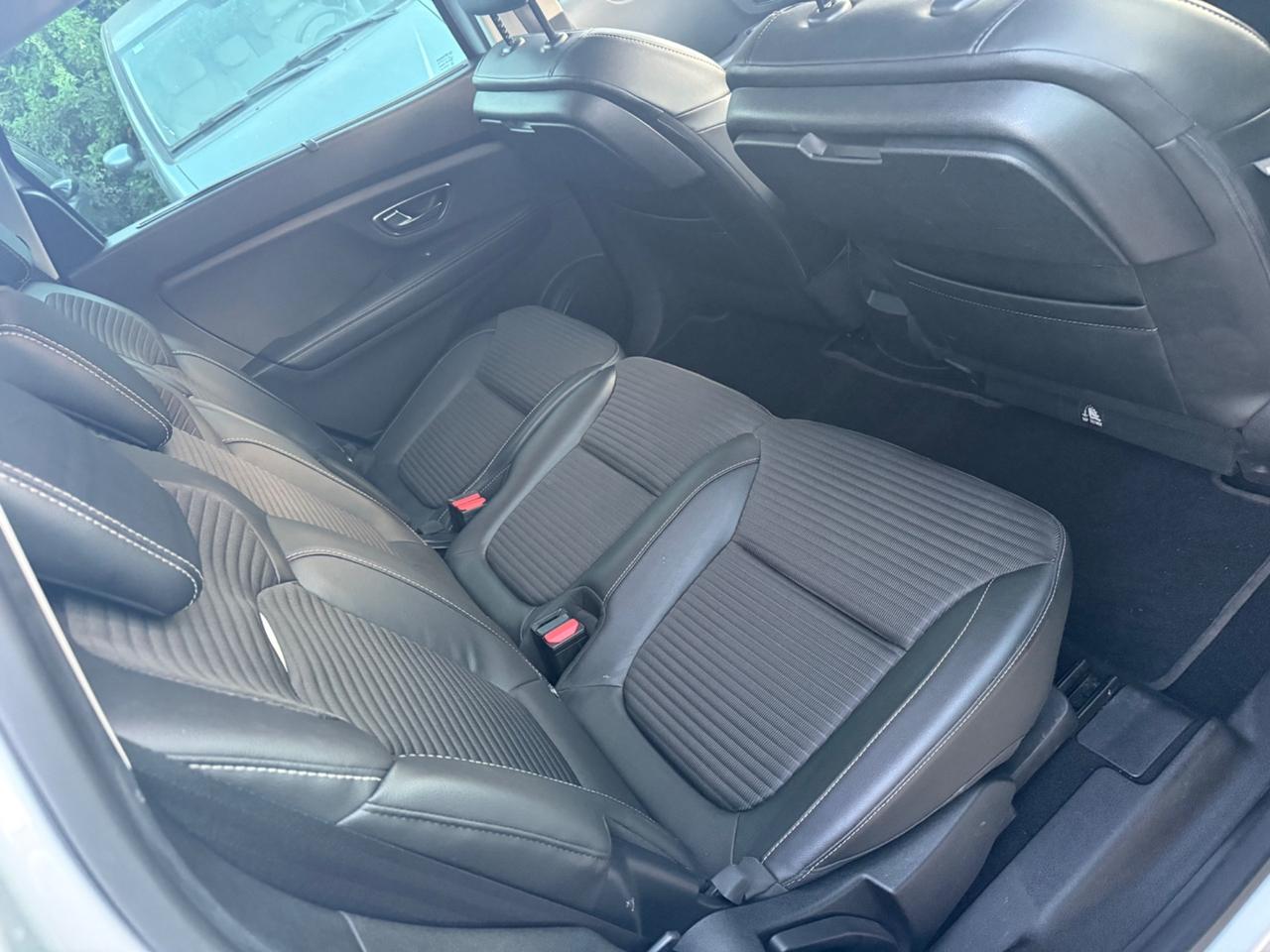Renault Grand Scenic dCi 130 CV Energy Initiale Paris
