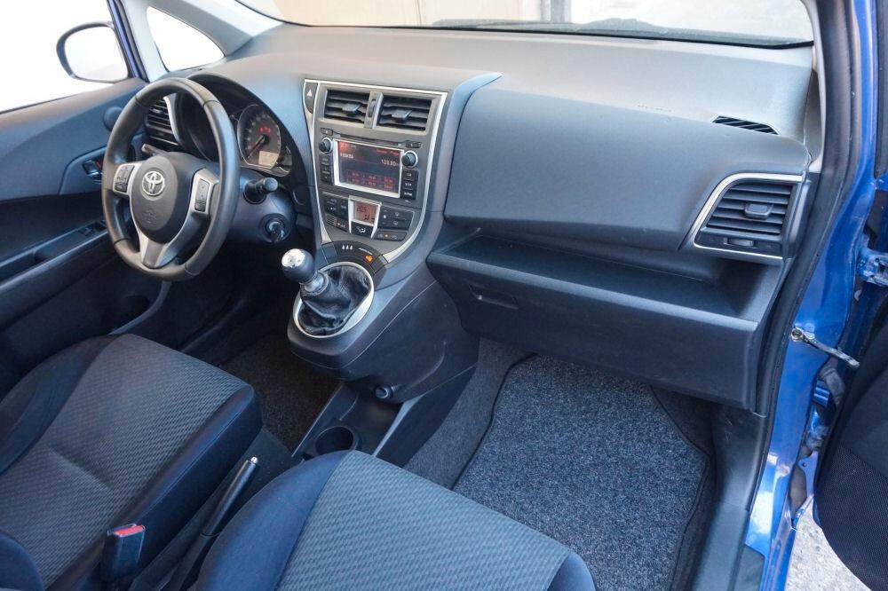 Toyota Verso-S 1.4D MT Lounge