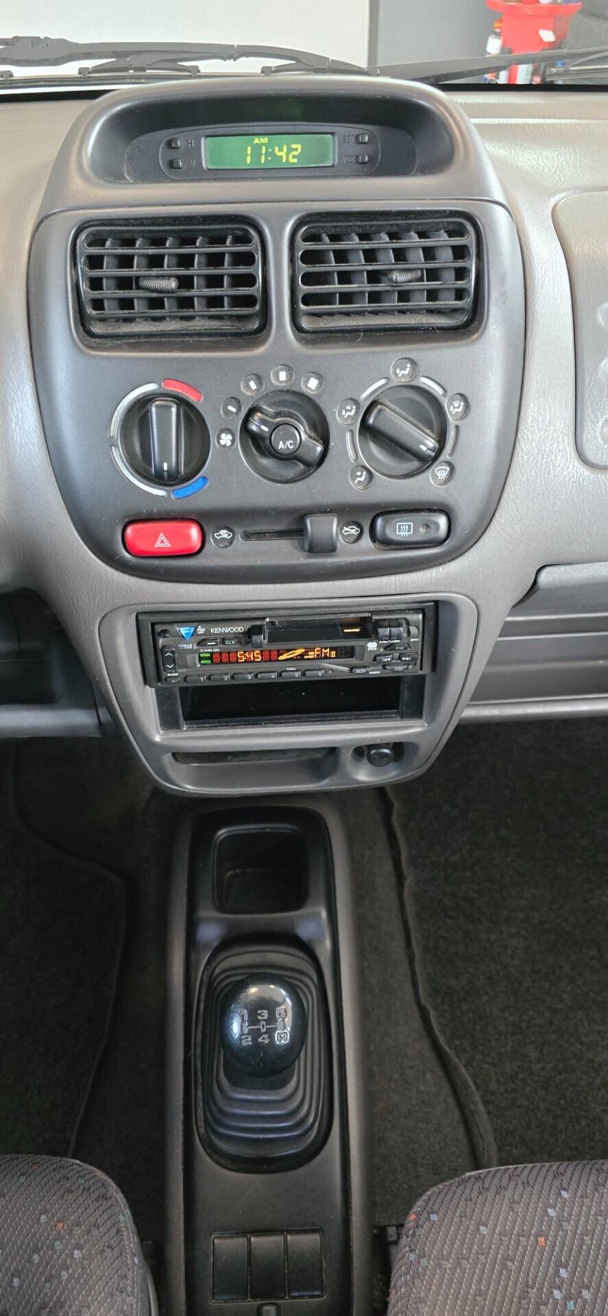 Suzuki Ignis 1.3i 16V cat 4WD