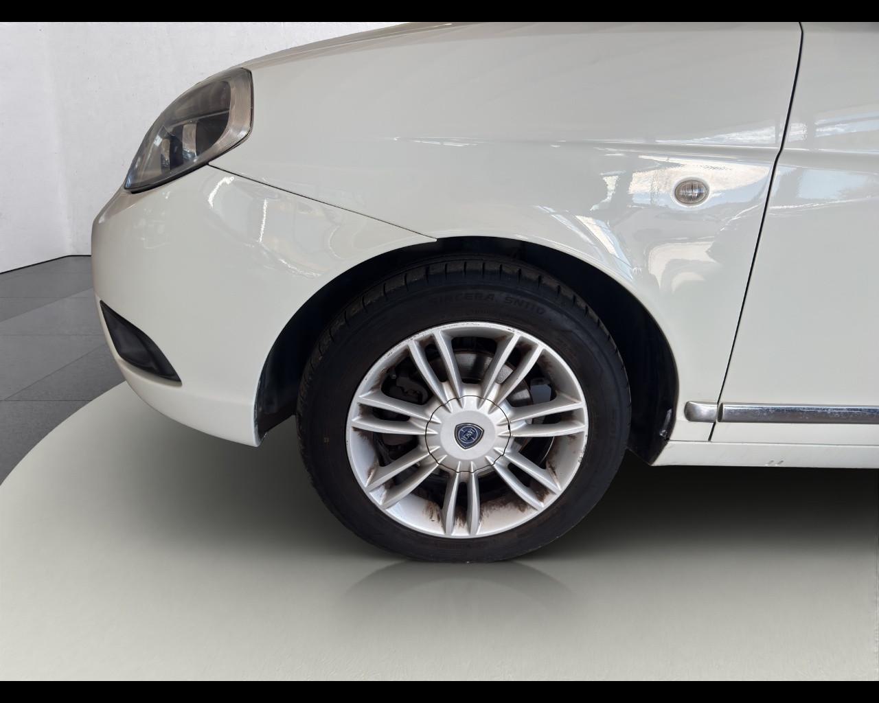 LANCIA Ypsilon 2ª serie - Ypsilon 1.3 MJT 75 CV Diva