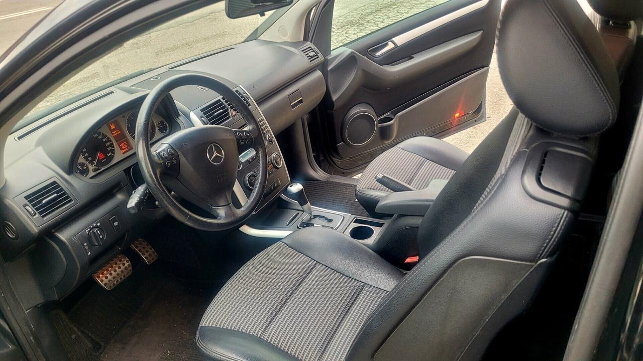 Mercedes-benz A 200 Elegance C Autom.