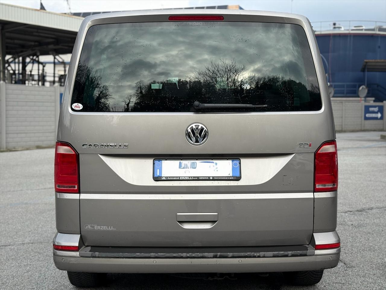 Volkswagen Caravelle 2.0 TDI 150CV DSG PL 9 POSTI