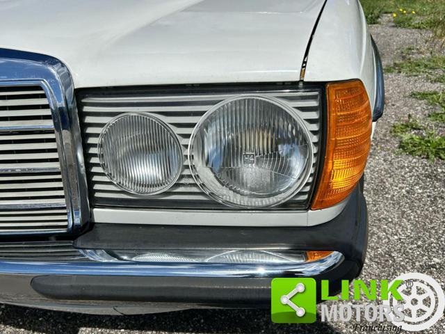 MERCEDES-BENZ 200 200