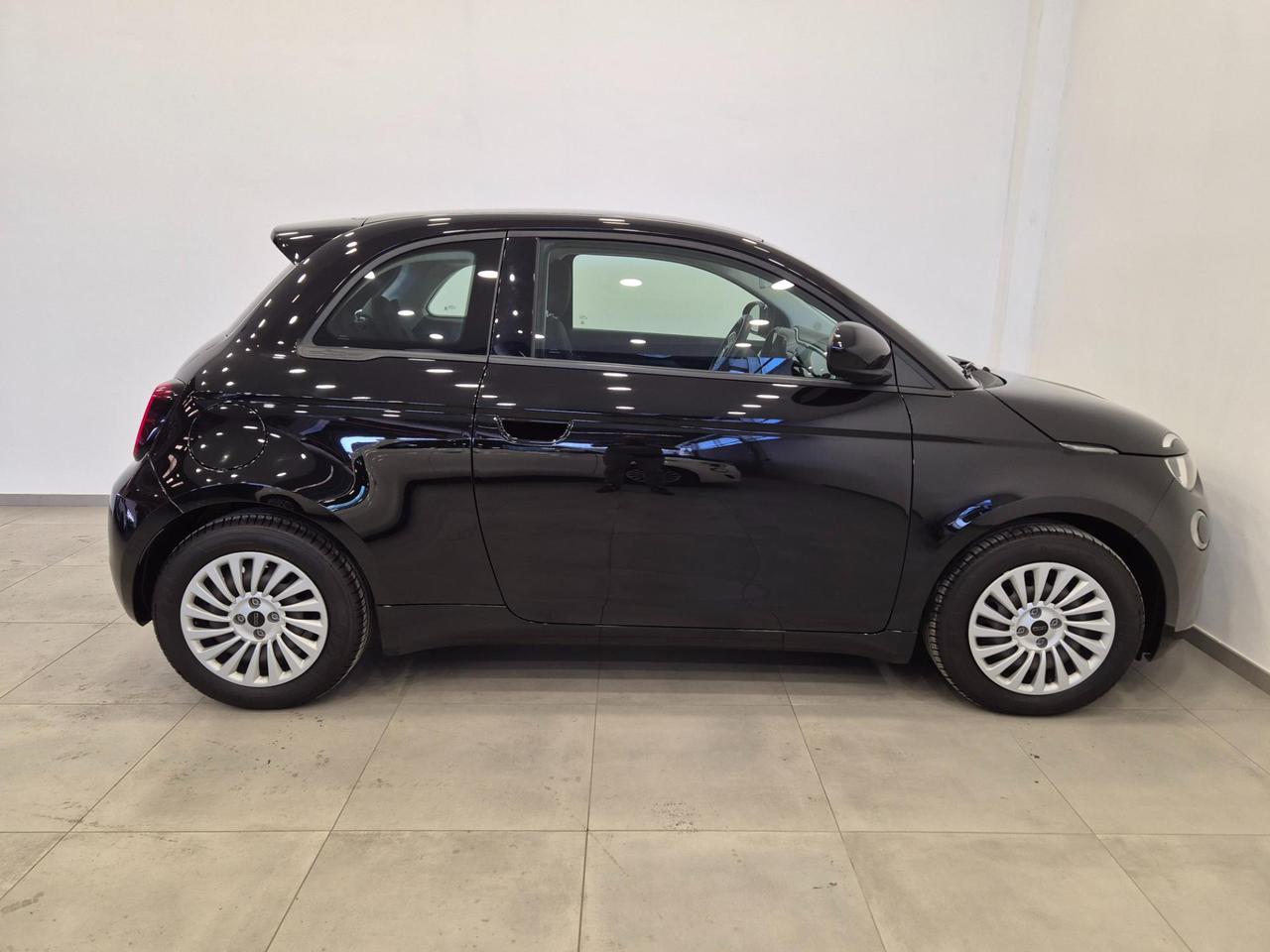 FIAT 500e 23,8 kWh Action Plus