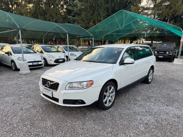 Volvo V70 2.0 D POLAR