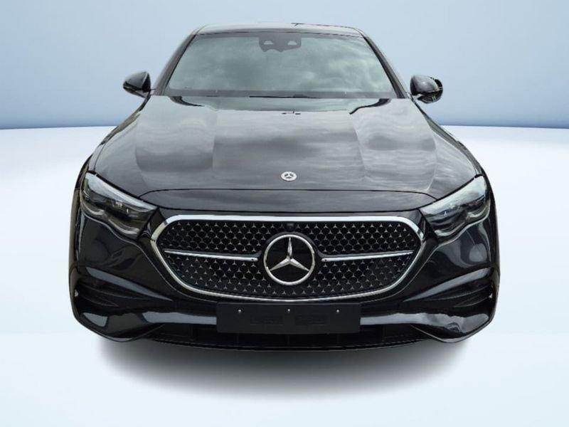 Mercedes-Benz Classe E 220d Berlina AMG Line Premium