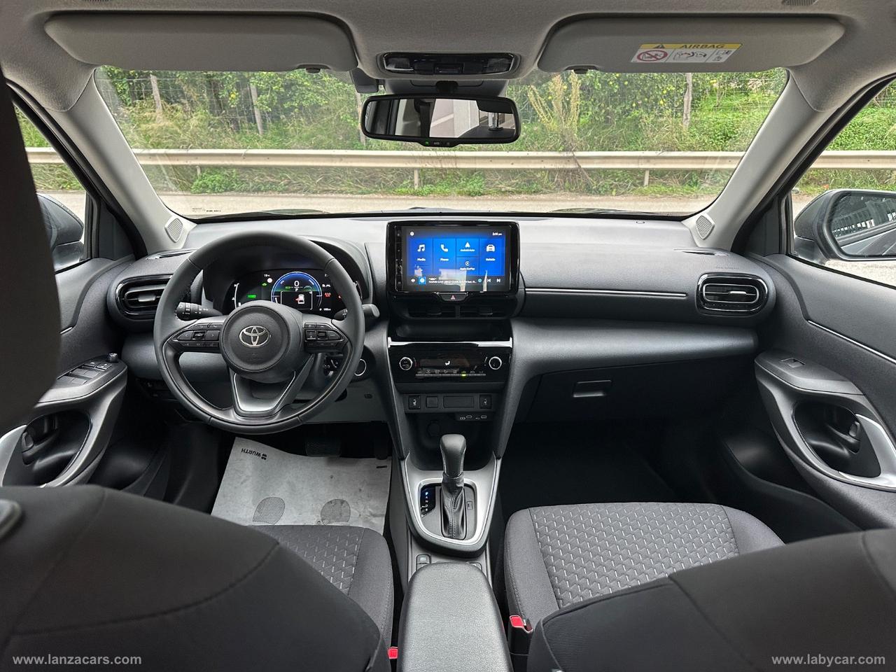 TOYOTA Yaris Cross 1.5 Hybrid 5p. E-CVT Busin.
