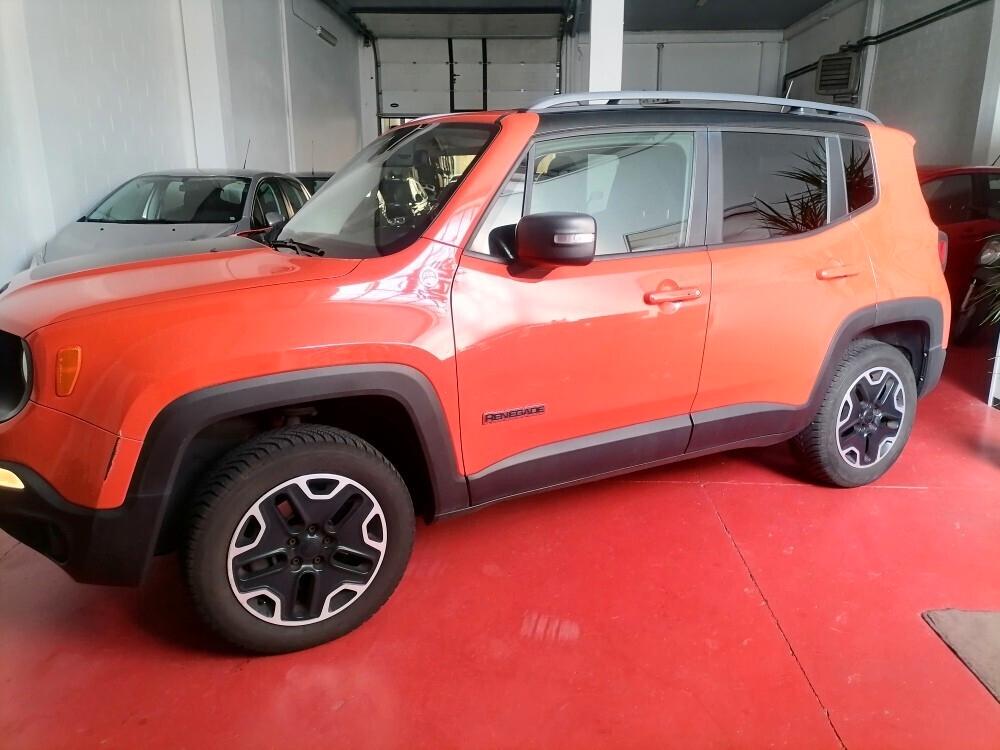 Jeep Renegade 2.0 Mjt 170CV 4WD Active Drive Low Trailhawk