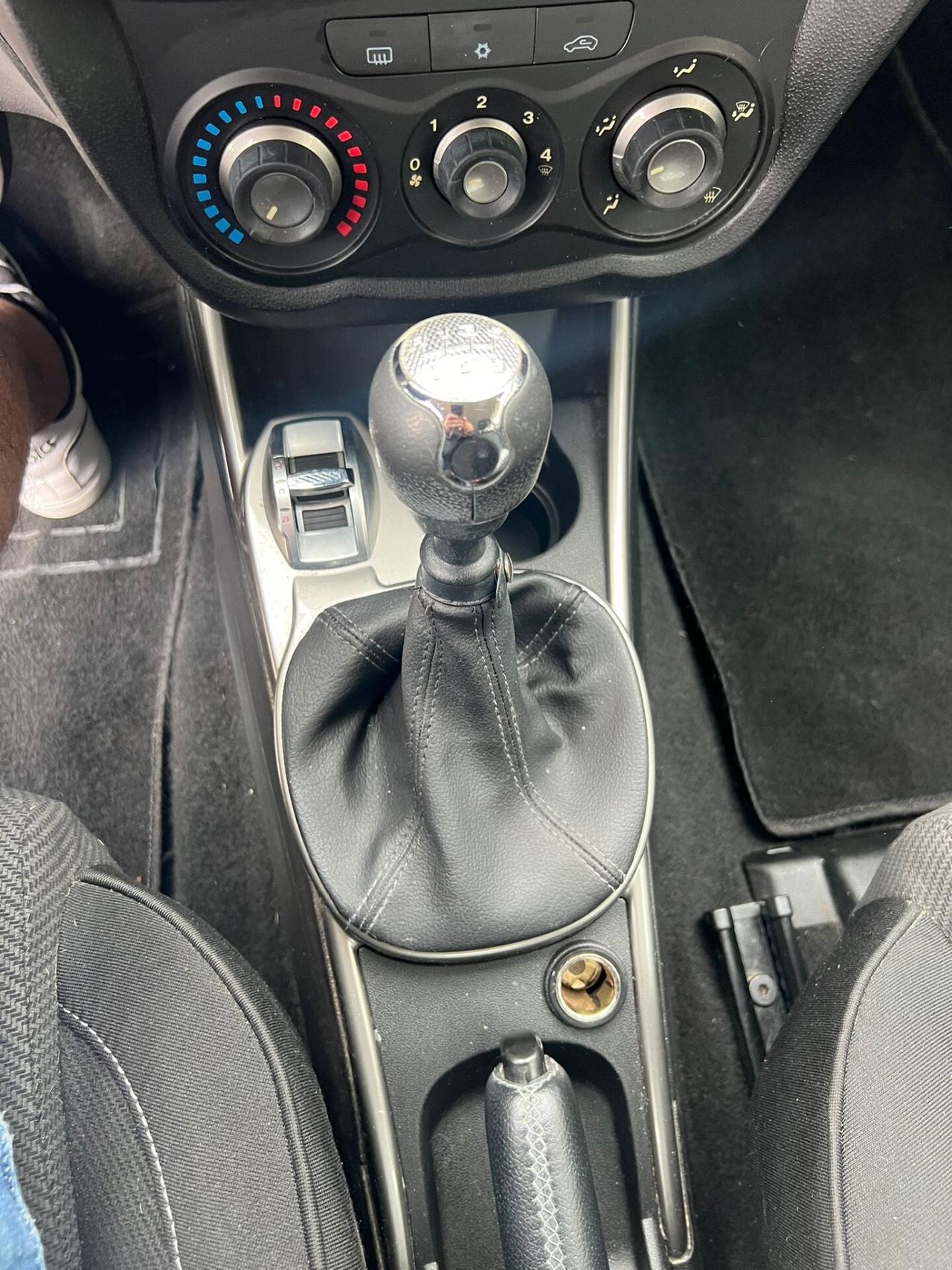 Alfa Romeo MiTo 1.6 JTDm 16V 2010 KM 167150 X NEOPATENTATI