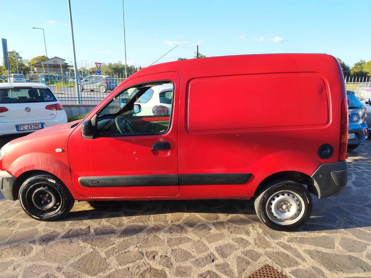 Renault kangoo 1500 82 cv