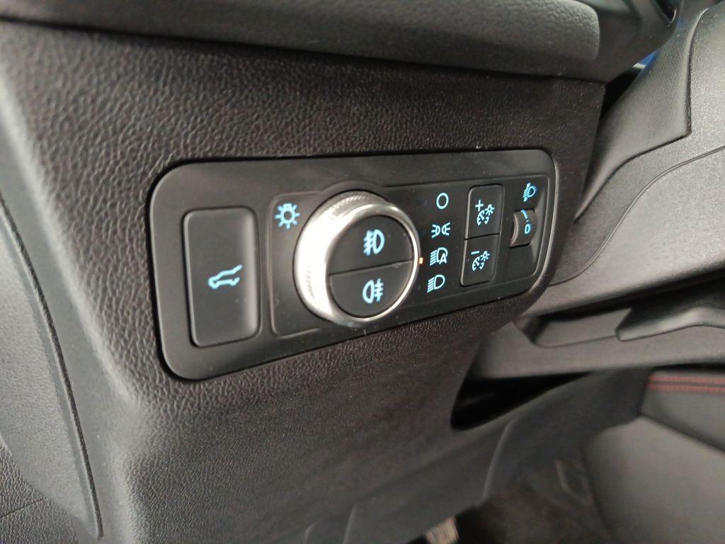 FORD Kuga 3ª serie - Kuga 1.5 EcoBlue 120 CV 2WD ST-Line