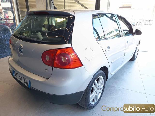 VOLKSWAGEN Golf 1.6 16V FSI 5p. Sportline