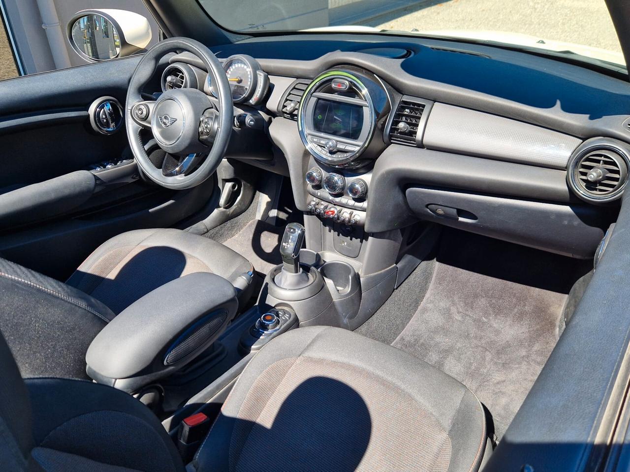 Mini 1.5 Cooper Hype Cabrio