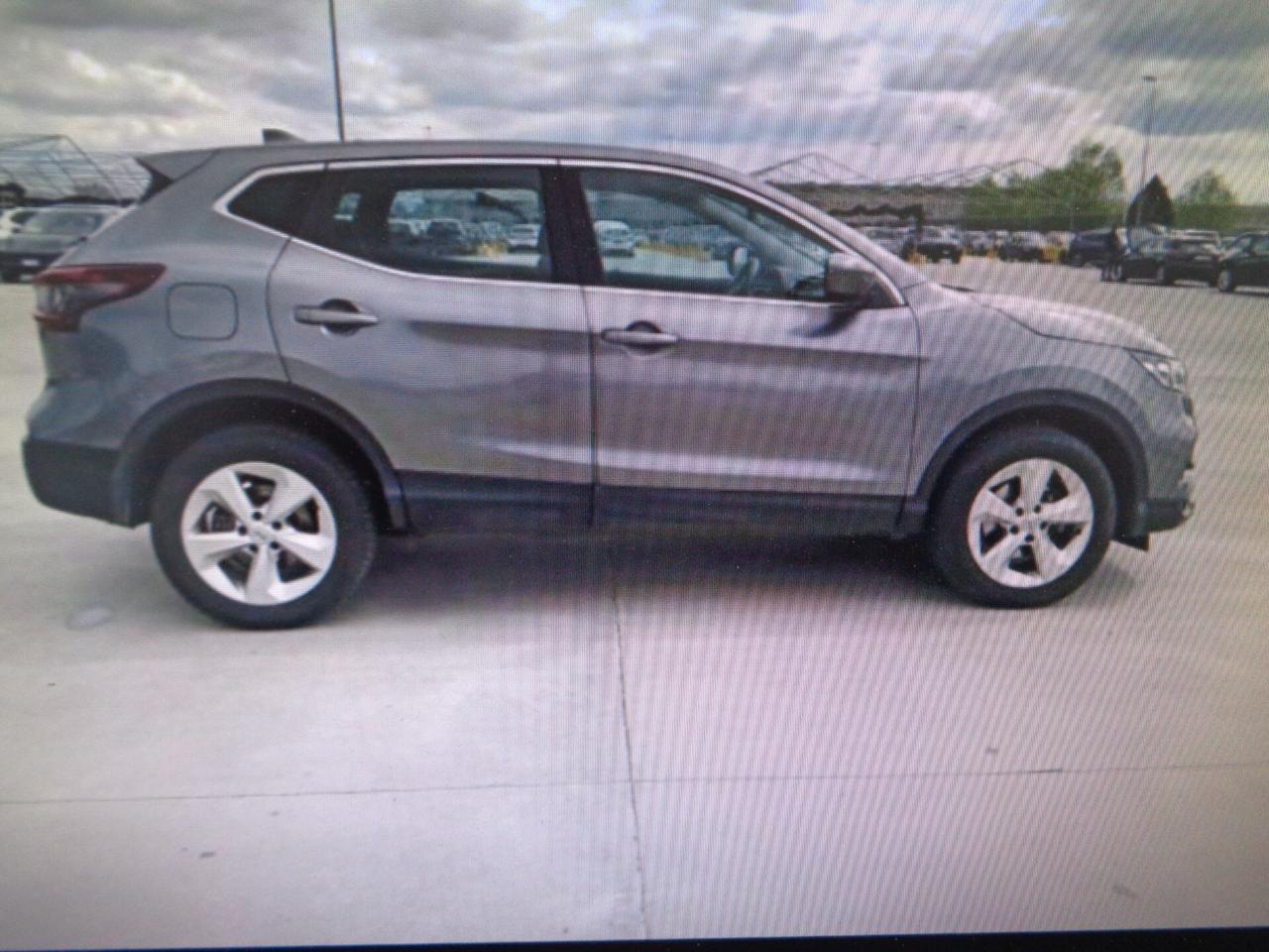 Nissan Qashqai 1.3 DIG-T 140 CV Business