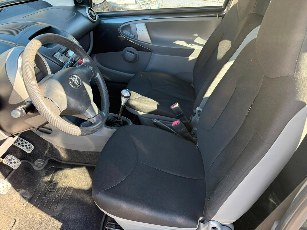 Toyota Aygo 1.0 12V VVT-i 3 porte Lounge