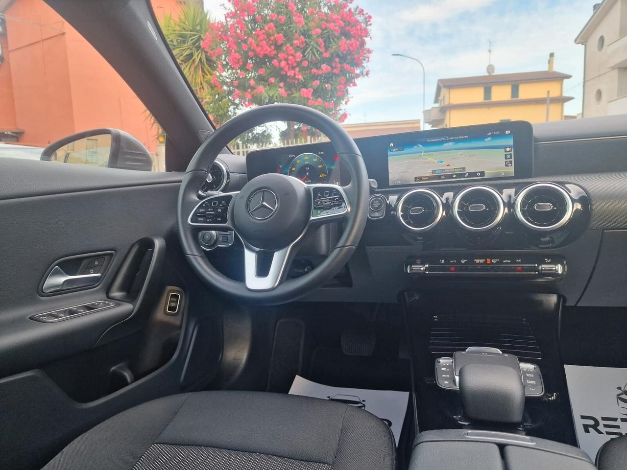 Mercedes-benz CLA 200 d Automatic Shooting Brake Business