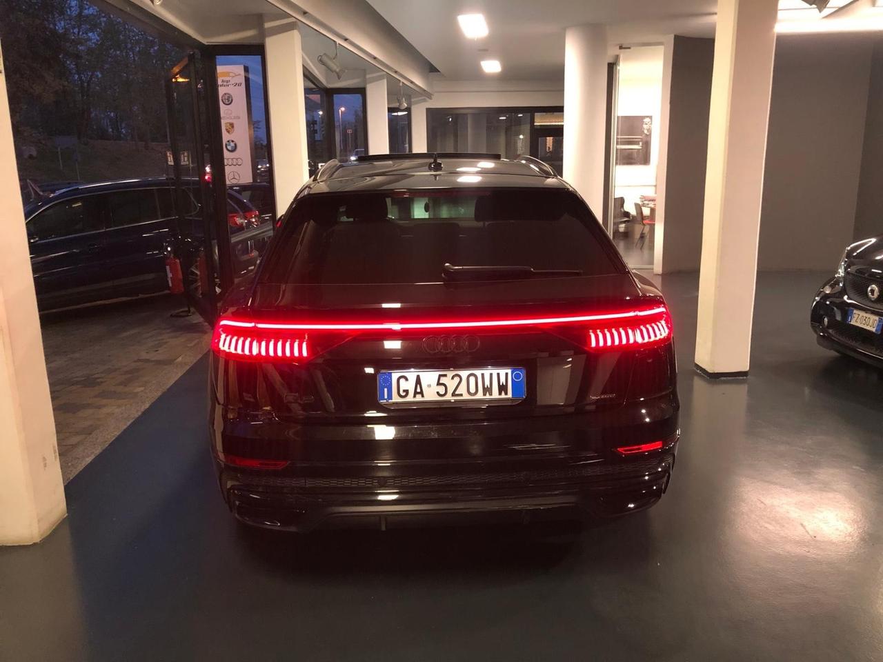 Audi Q8 50 TDI 286 CV quattro tiptronic Sport