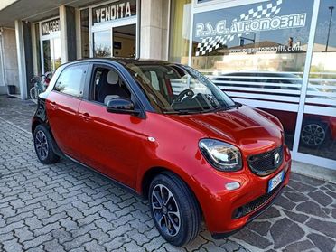 SMART ForFour 70 1.0 Passion