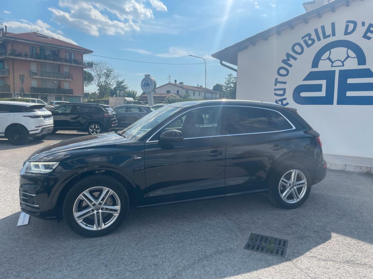 Audi Q5 40 TDI quattro S tronic line plus
