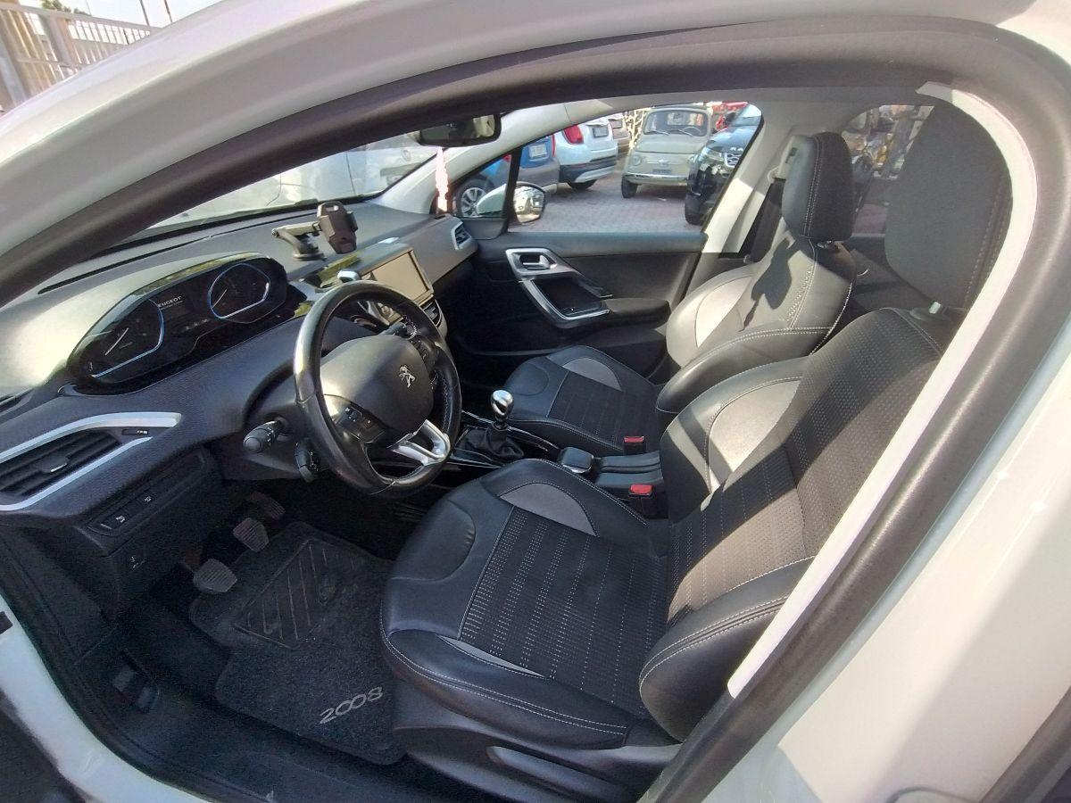 PEUGEOT - 2008 - BlueHDi 120 S&S Allure