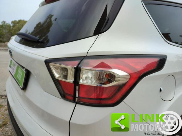 FORD Kuga 2.0 TDCI 150 CV S&S 2WD Titanium