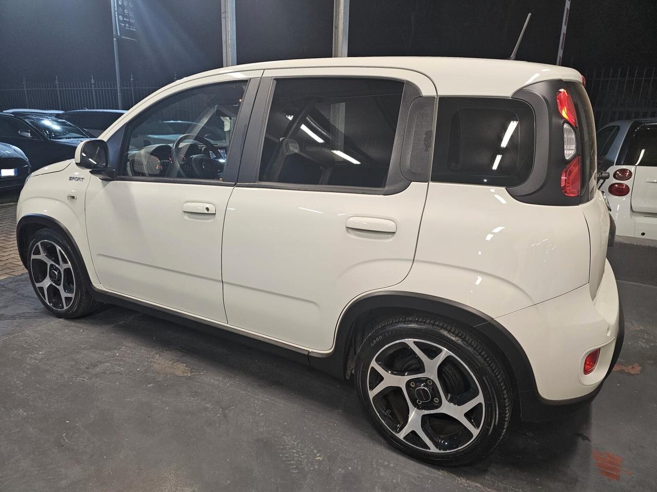 Fiat Panda 1.0 FireFly S&S Hybrid Sport