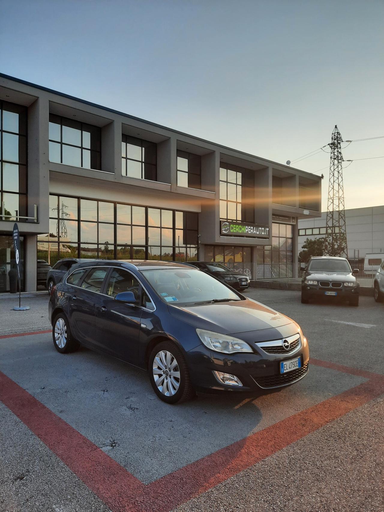 Opel Astra 1.7 CDTI 110CV Sports Tourer Cosmo