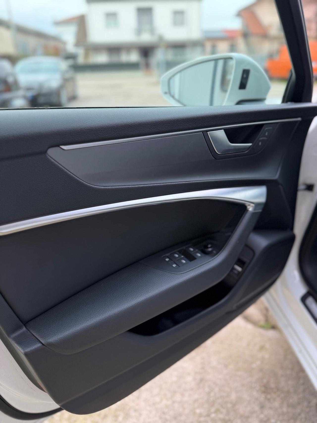 Audi A6 40 2.0 TDI quattro ultra S tronic Business Design