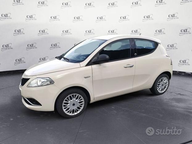 Lancia Ypsilon 1.2 69 CV 5 porte GPL Gold