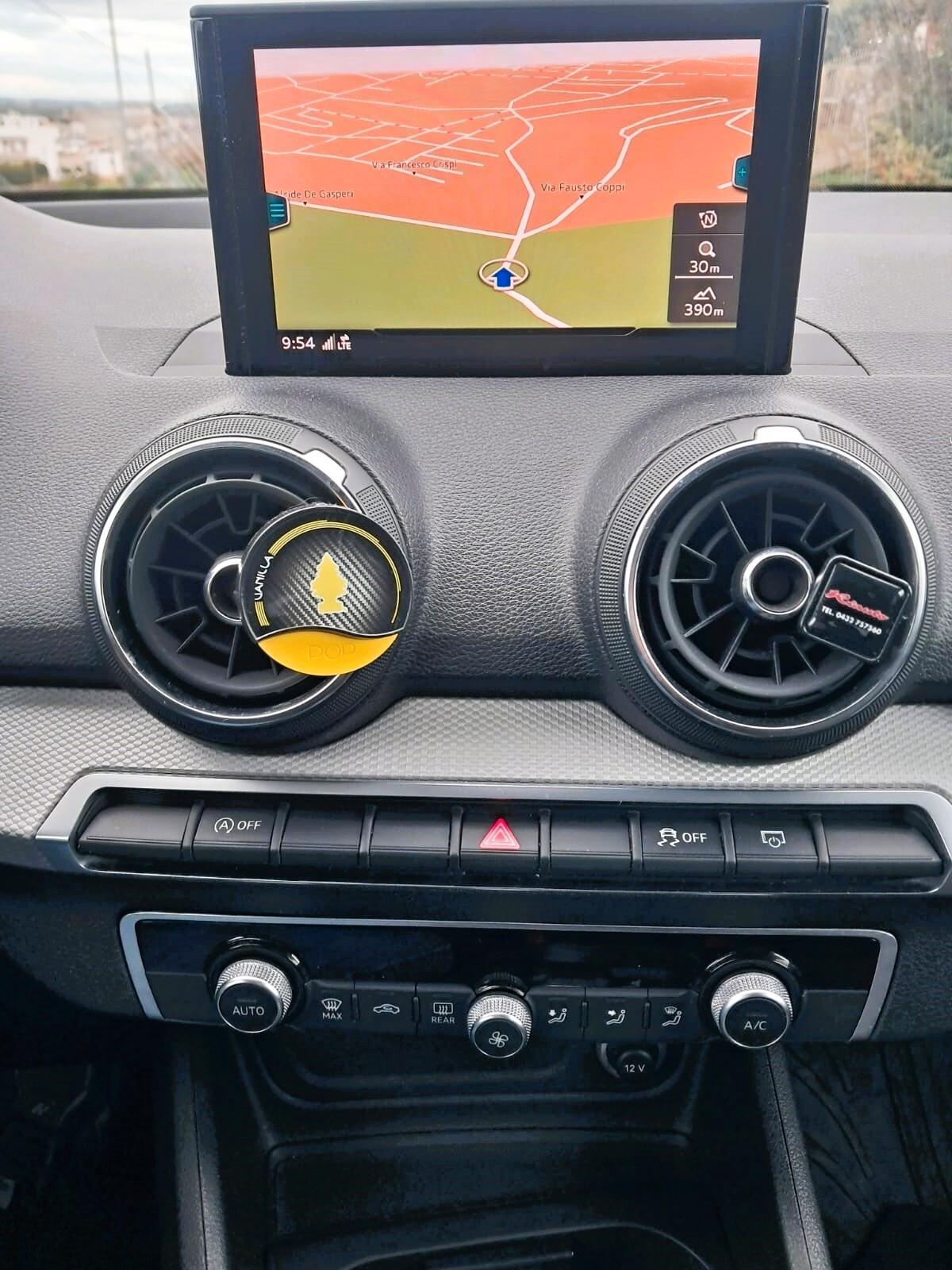 Audi Q2 35 TDI quattro S tronic Admired (Iva esposta)