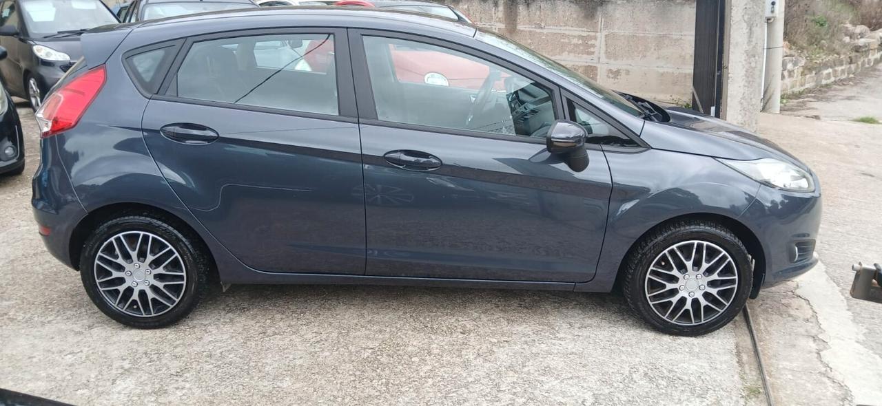 Ford Fiesta 1.2 60CV 5 porte Titanium - 2014
