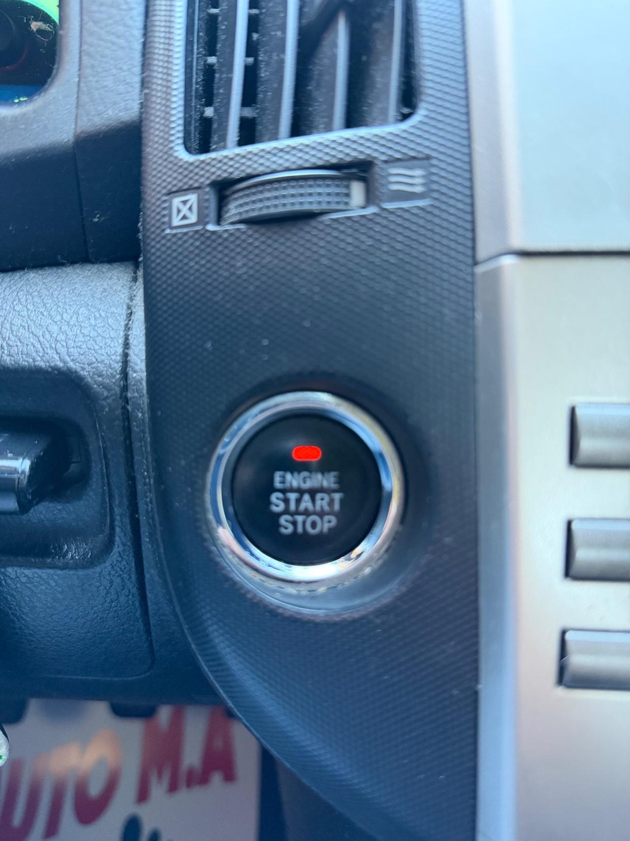 Toyota Corolla Verso 1.6 16V benzina ! ! !